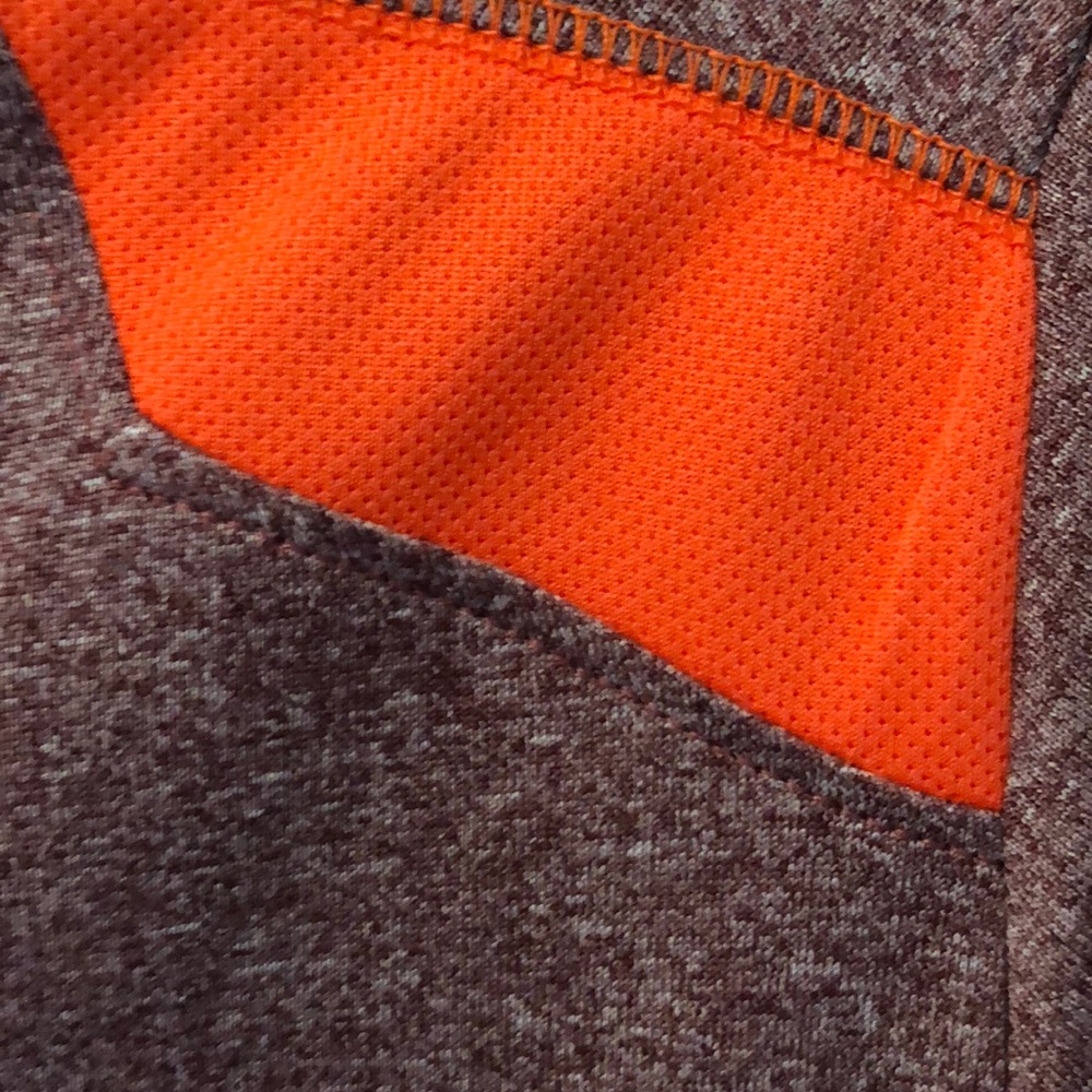Virginia Tech Shirt - Picture 3 of 7